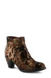L'artiste By Spring Step Dessalynn Bootie