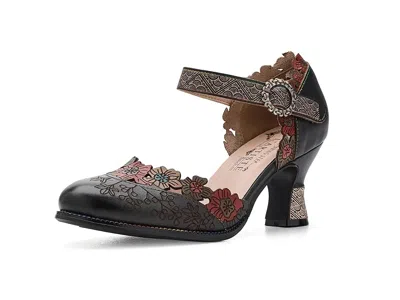 L'artiste By Spring Step Happydance In Black