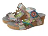 L'artiste By Spring Step Moai In Multi