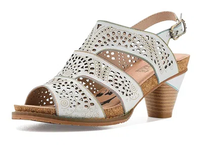 L'artiste By Spring Step Perfdfection In White