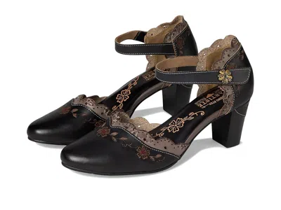 L'artiste By Spring Step Sayyes In Black