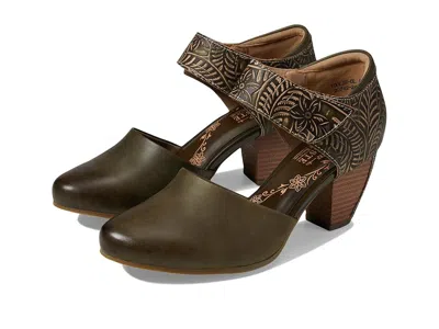 L'artiste By Spring Step Toolie In Green