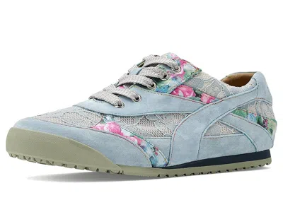 L'artiste By Spring Step Wavehello In Blue