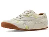 L'artiste By Spring Step Wavehello In Gray