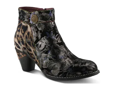 L'artiste Dessalynn Bootie In Multi