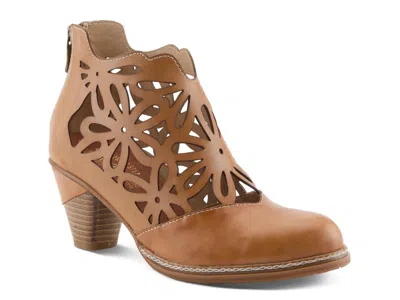 L'artiste Feelin Free Bootie In Brown
