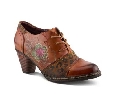 L'artiste Hunteera Pump In Brown