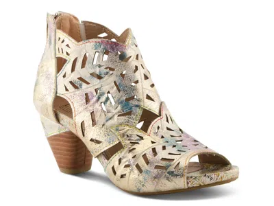 L'artiste Icon Sandal In White