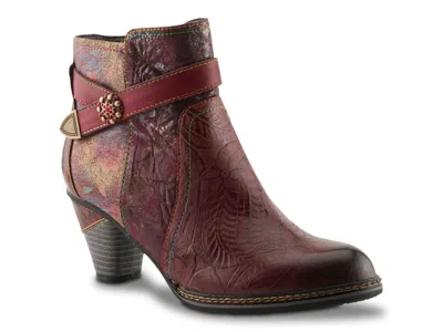 L'artiste Lakestreet Bootie In Red