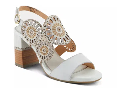 L'artiste Pinwheel Sandal In White