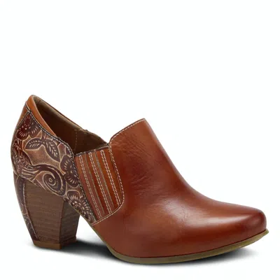 L'artiste Women's Leatha Ankle Boot In Camel In Brown