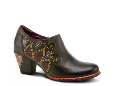 L'artiste Zami Bootie In Black