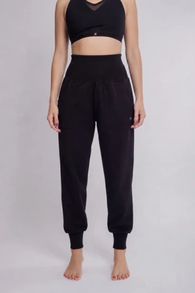 Las Loungewear Seamless Waist Pj Jogger In Black