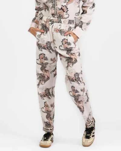 Las Surenas Pant Lotus Tiger In White