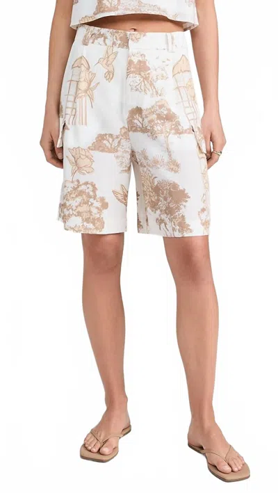 Las Surenas Thailand Bermuda Short In White/beige