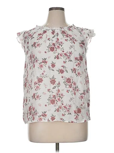 Pre-owned Late August Sleeveless Blouse In White