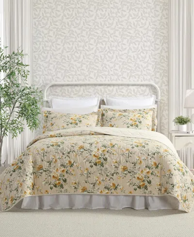 Laura Ashley Roses Reversible Quilt Sets In Gold,beige