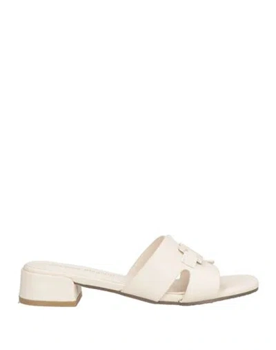 Laura Biagiotti Woman Sandals Ivory Size 8 Textile Fibers In Neutral