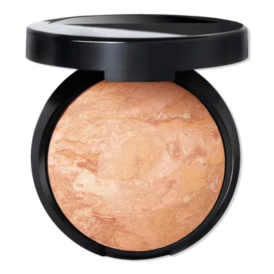 Laura Geller Baked Balance-n-glow Illuminating Foundation - Light In White