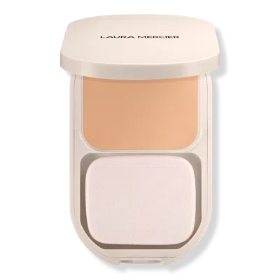 Laura Mercier Real Flawless Feather Matte Powder Foundation - 2w Creme Caramel​ In Brown