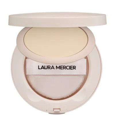 Laura Mercier Ultra-blur Pressed Setting Powder (9g) In Translucent