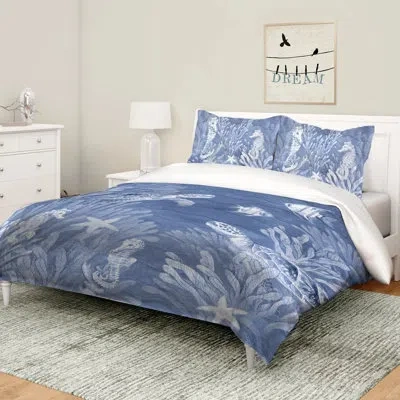 Laural Home Ocean Wave Comforter In Blue;white