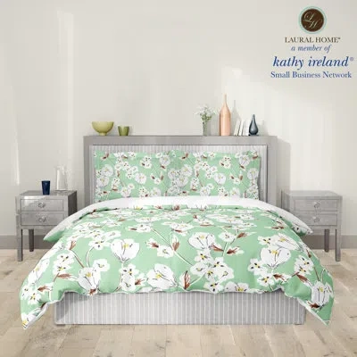 Laural Home Retro Floral Mint/cream Microfiber Comforter In Green;cream