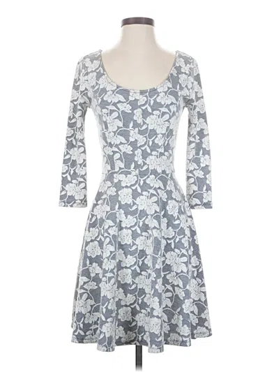 Pre-owned Lauren Conrad Casual Dress In Gray