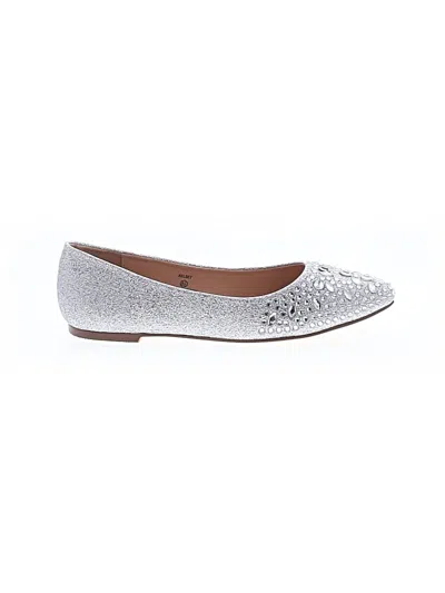 Pre-owned Lauren Lorraine Flats In Silver