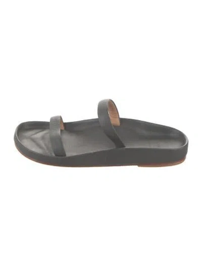 Pre-owned Lauren Manoogian Leather Slides In Gray