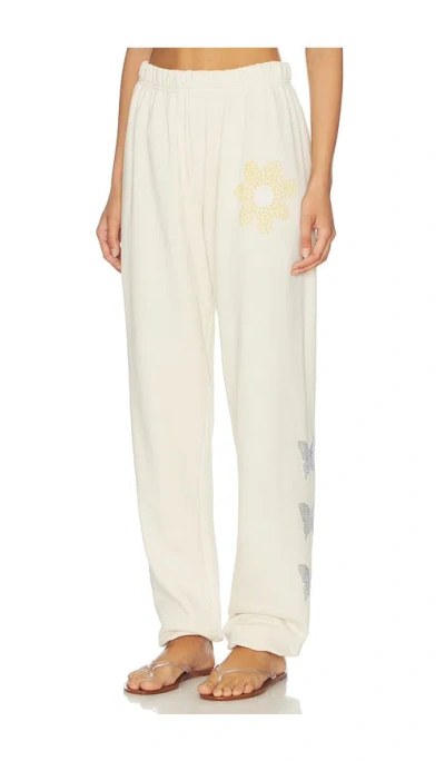 Lauren Moshi Butterfly Daisy Sweatpant In White