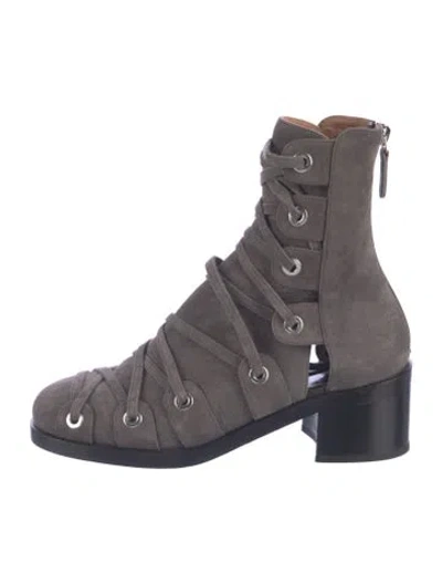 Pre-owned Laurence Dacade Suede Boots In Grey