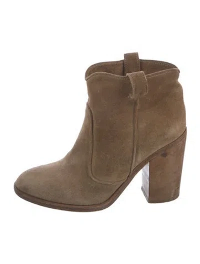 Pre-owned Laurence Dacade Suede Boots In Neutral