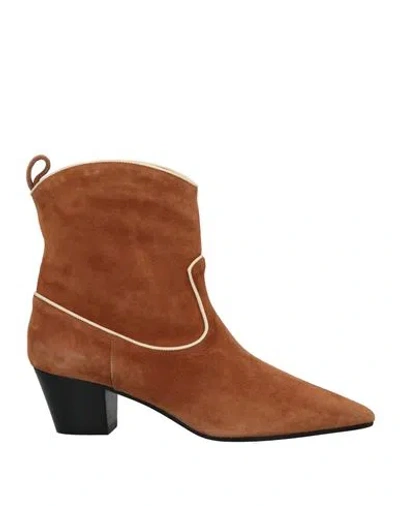 L'AUTRE CHOSE L' AUTRE CHOSE WOMAN ANKLE BOOTS CAMEL SIZE 7 LEATHER
