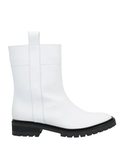 L'autre Chose L' Autre Chose Woman Ankle Boots White Size 7 Leather