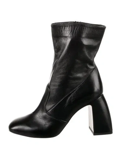 Pre-owned L'autre Chose Leather Boots In Black
