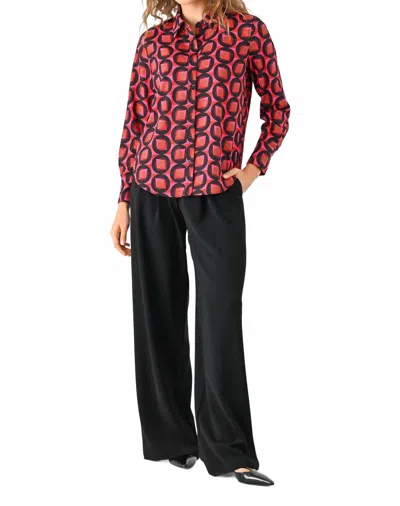 Lavender Brown Alivia Top In Geometric In Red