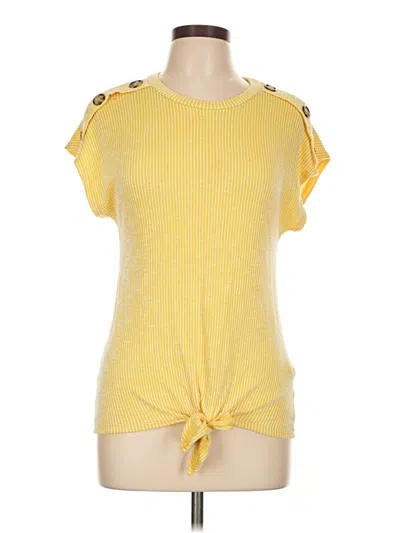 Pre-owned Lavish Short Sleeve Top Yellow Crew Neck Tops