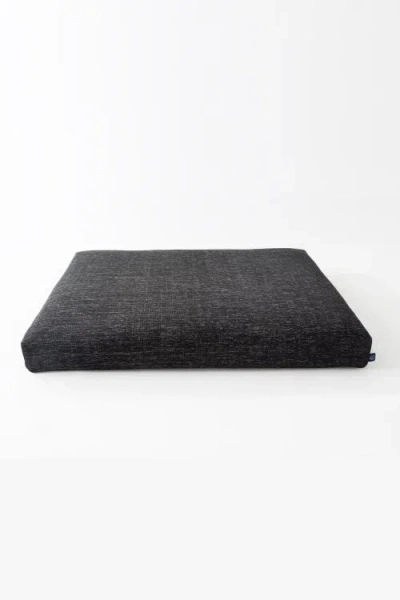 Lay Lo Minimal Dog Bed In Black