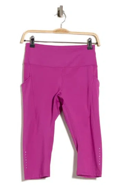Layer 8 Stride Curve Capri Leggings In Pink