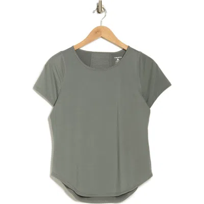 Layer 8 Wisdom Performance T-shirt In Green