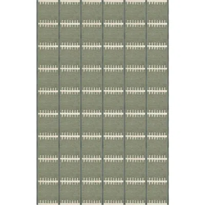 Layered Lilly Green Rug 9'10" X 13'1"