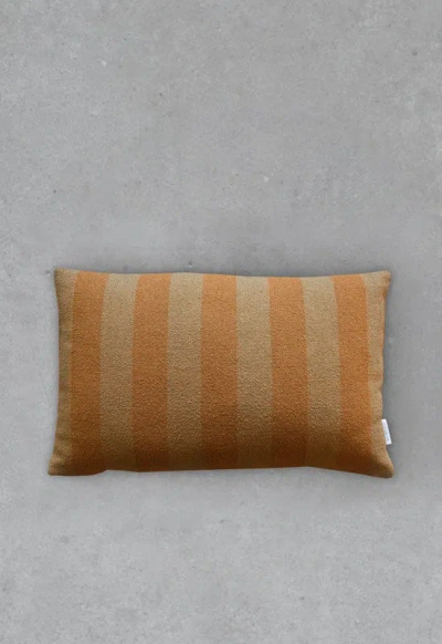 .layered Luca Brown Stripe 1'4" X 1'12"