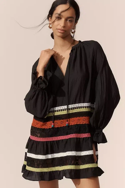 .layered Mixed Lace Tunic In Black