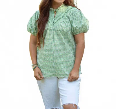 Layerz Clothing Ellis Puff Sleeve Top In Green