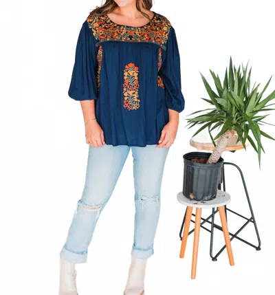 Layerz Clothing Jasper Crewneck Top In Blue