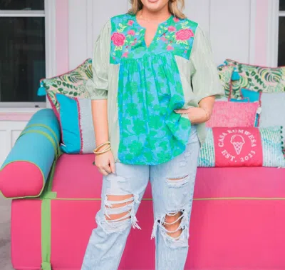 Layerz Clothing Rowan Three Quarter Sleeve Top In Oh My Stars In Multi