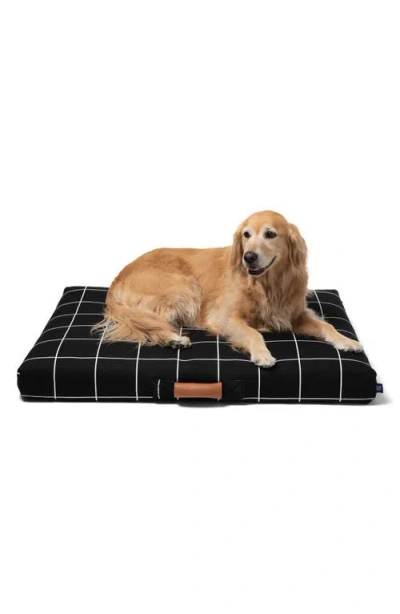 Laylo Pets Grid Print Dog Bed In Black