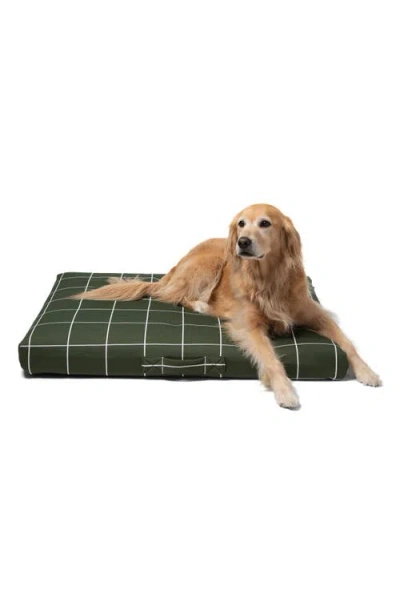 Laylo Pets Grid Print Dog Bed In Green