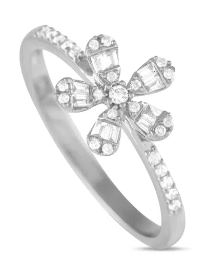 Pre-owned Lb Exclusive 14k White Gold Flower Diamond Ring In Silver